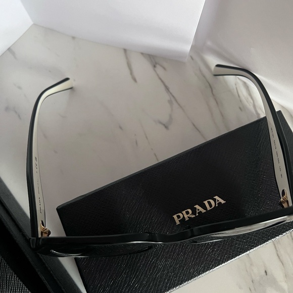PRADA PR 16YS 09Q5S0 52mm Black White Dark Grey Women\'s Sunglasses main image 4